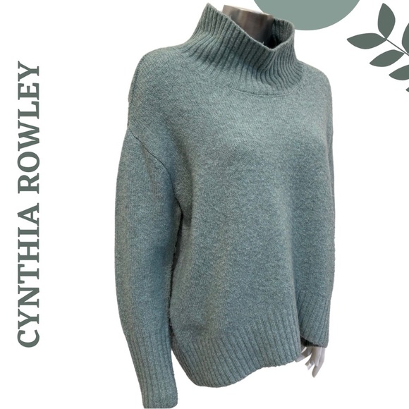 🛍️3/$40 Cynthia Rowley Sage Green Turtleneck Sweater Slouchy Knit | Size Medium - Picture 3 of 6